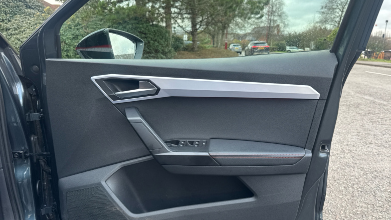 SEAT Arona 1.0 TSI 110 FR Edition 5dr Petrol Hatchback